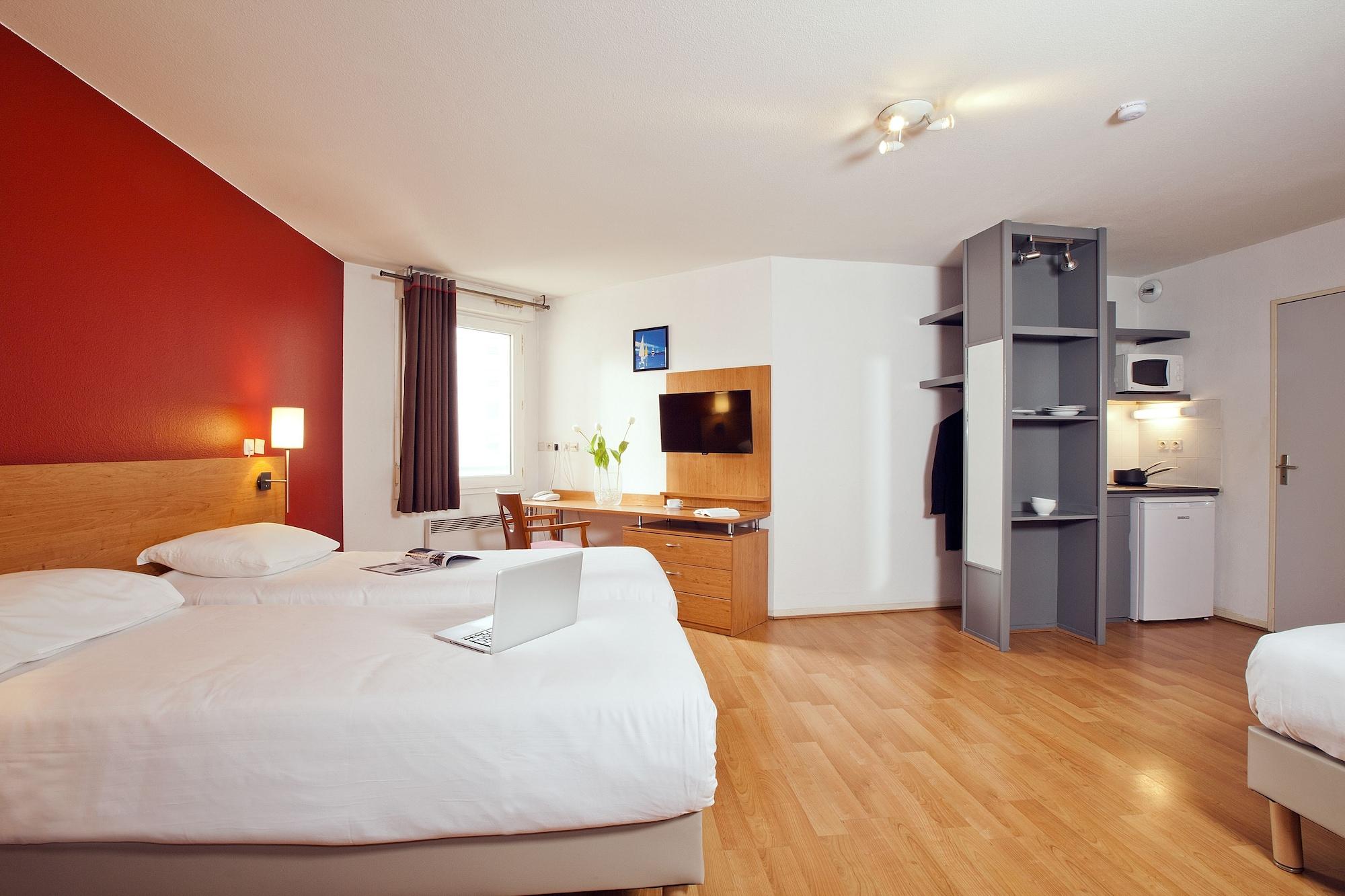 Sejours & Affaires Lyon Saxe-Gambetta Aparthotel Bagian luar foto