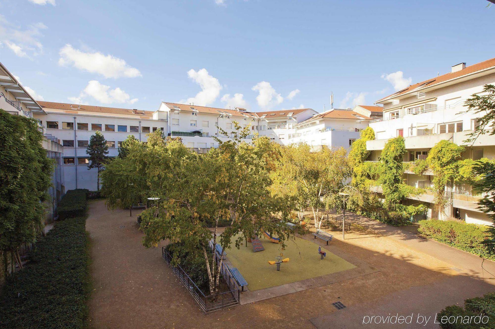 Sejours & Affaires Lyon Saxe-Gambetta Aparthotel Bagian luar foto